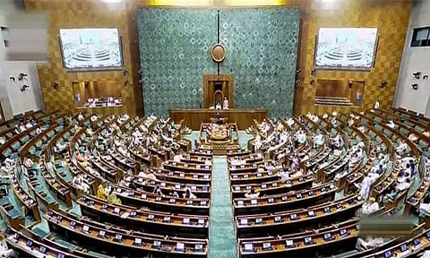 பான் மசாலாவுக்கு கூடுதல் வரி விதிக்கும் மசோதா மக்களவையில் நிறைவேற்றம்