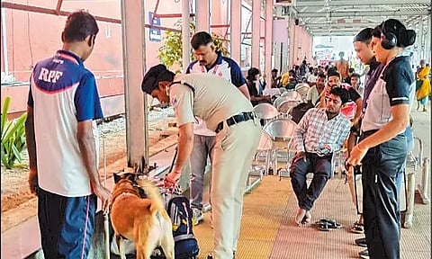 இன்று பாபர் மசூதி இடிப்பு தினம்: தமிழகம் முழுவதும் 1 லட்சம் போலீசார் ‘உஷார்’