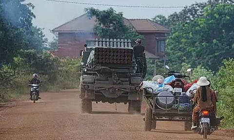 கம்போடியா மீது தாய்லாந்து தாக்குதல்; மீண்டும் போர் பதற்றம்