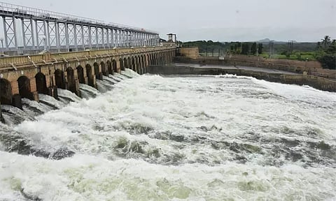 காவிரியில் இருந்து தமிழ்நாட்டிற்கு 7.35 டிஎம்சி தண்ணீர் திறக்க உத்தரவு