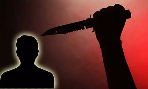 அந்தரங்க உறுப்பில் கத்தியால் குத்திய காதலி... ஆத்திரத்தில் காதலன் செய்த வெறிச்செயல்