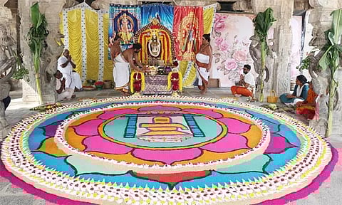 கார்த்திகை கடைசி சோமவாரம்.. வாலிகண்டபுரம் வாலீஸ்வரர் கோவிலில் 1,008 சங்காபிஷேகம்