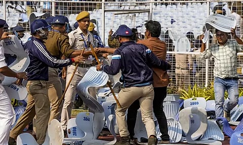 மெஸ்ஸி பங்கேற்ற நிகழ்ச்சியில் குளறுபடி: மே.வங்க விளையாட்டுத்துறை மந்திரி ராஜினாமா