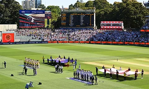 ஆஷஸ் 3வது டெஸ்ட்: டாஸ் வென்ற ஆஸ்திரேலியா பேட்டிங் தேர்வு