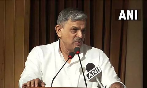 ‘இஸ்லாமியர்கள் சூரிய நமஸ்காரம் செய்ய வேண்டும்’ - ஆர்.எஸ்.எஸ். மூத்த தலைவர் கருத்து