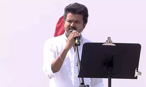 ”களத்தில் இல்லாதவர்களை எதிர்ப்பதற்கான ஐடியாவே இல்லை” - விஜய் அதிரடி பேச்சு