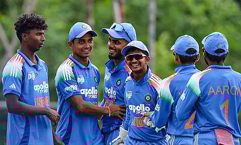 இளையோர் ஆசிய கோப்பை: இறுதிப்போட்டியில் இந்தியா - பாகிஸ்தான் மோதல்