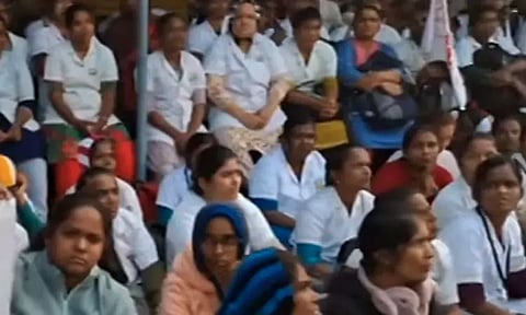 கிளாம்பாக்கம் பஸ் நிலையத்தில் நர்சுகள் மீண்டும் போராட்டம்