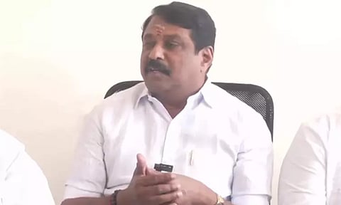 ஓ.பன்னீர்செல்வமும், தினகரனும் எங்கள் கூட்டணியில் இல்லை - நயினார் நாகேந்திரன் பேட்டி