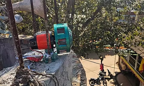 செல்போன், டி.வி.க்கு இரவில் 2 மணி நேரம் தடை: எந்த கிராமத்தில் தெரியுமா?