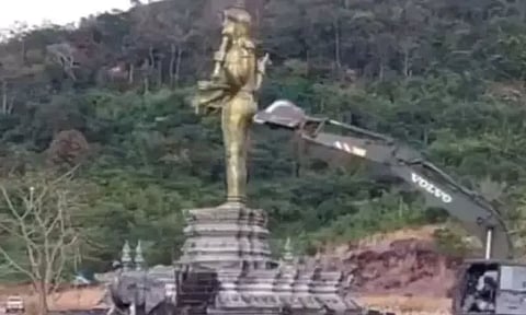 தாய்லாந்து-கம்போடியா எல்லையில் விஷ்ணு சிலை தகர்ப்புக்கு இந்தியா கண்டனம்