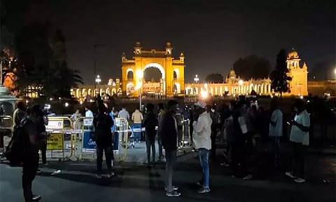 கர்நாடகத்தில் ஹீலியம் பலூன் சிலிண்டர் வெடித்து விபத்து - வியாபாரி உயிரிழப்பு