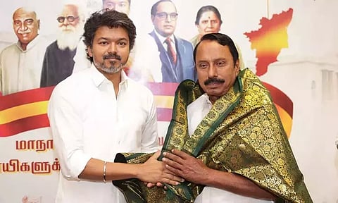 மக்களுக்கு சேவையாற்ற அரசியலுக்கு வந்த ஒரே தலைவர் விஜய்; செங்கோட்டையன் புகழாரம்