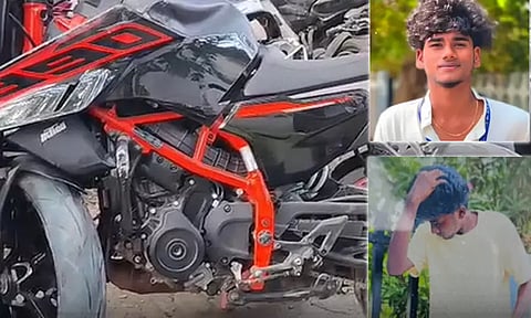 லாரி மீது பைக் மோதி விபத்து: கல்லூரி மாணவர்கள் 2 பேர் பலியான சோகம்