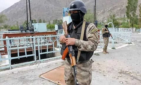 தஜிகிஸ்தான் எல்லையில் துப்பாக்கி சூடு - 5 பேர் பலி