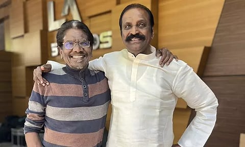 மகா கலைஞனே விரைவில் மீண்டு வா.... பாரதிராஜா உடல்நிலை குறித்து வைரமுத்து பதிவு