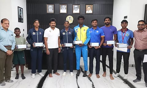 ரூ.48.76 கோடியில் விளையாட்டு உட்கட்டமைப்பு மேம்பாட்டு பணிகள் - உதயநிதி ஸ்டாலின் அடிக்கல் நாட்டினார்