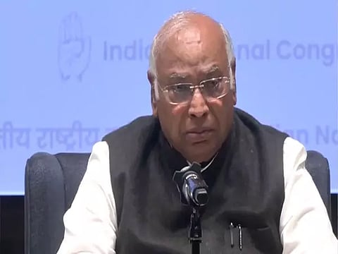 சமூகத்தில் நல்லிணக்கத்தை வலுப்படுத்தி, ஜனநாயக மாண்புகளை பாதுகாக்க வேண்டும்: கார்கே புத்தாண்டு வாழ்த்து