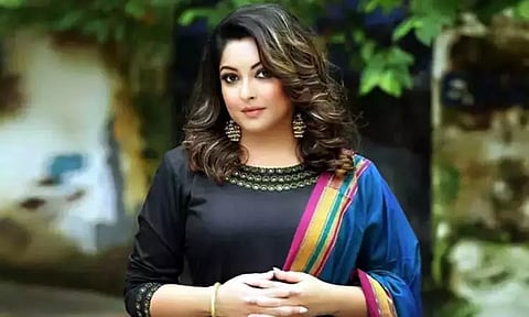 ஆடையை கழற்றி விட்டு நடனமாட சொன்ன டைரக்டர் - தனுஸ்ரீ தத்தா பரபரப்பு குற்றச்சாட்டு