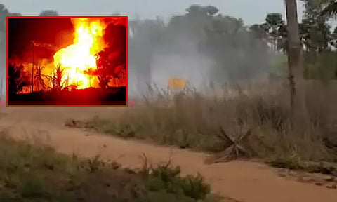 ஆந்திர பிரதேசம்: பெரிய அளவில் எரிவாயு கசிவு, தீ விபத்து; மக்கள் அச்சம்