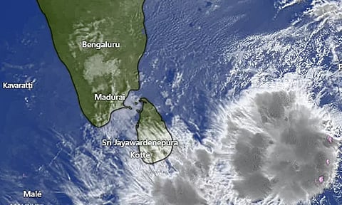 இன்று வலுப்பெறுகிறது காற்றழுத்த தாழ்வு மண்டலம்: தமிழகத்தில் மிக கனமழை எச்சரிக்கை..!