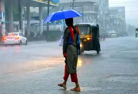 தமிழகத்தில் 5 மாவட்டங்களில் இன்று மிக கனமழைக்கு வாய்ப்பு