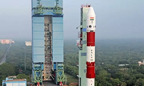 நாளை விண்ணில் பாய்கிறது பி.எஸ்.எல்.வி. சி-62 ராக்கெட் - கவுண்ட்டவுன் இன்று தொடக்கம்