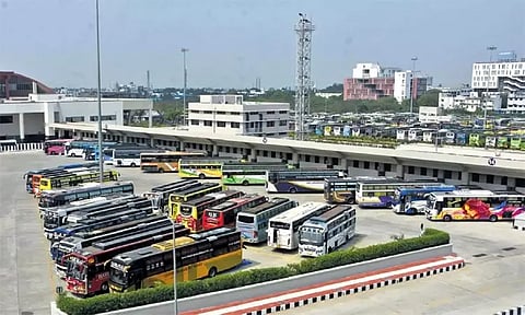 பொங்கல் பண்டிகை: ஆம்னி பஸ் கட்டணம் 3 மடங்கு உயர்வு