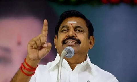 ஆசிரியர் தற்கொலை: கொஞ்சம் கூட கவலை இல்லாமல், கவிதை பாட சொல்லி "வைப்" செய்து கொண்டிருக்கிறாரே முதல்-அமைச்சர்; எடப்பாடி பழனிசாமி