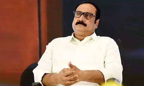 உரிமைக்காக போராடும் ஆசிரியர்களை பொங்கல்நாளிலும் கைது செய்து அடைத்து வைப்பதா? - அன்புமணி கண்டனம்