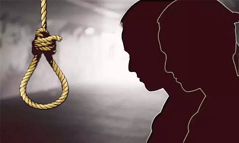 கேரளா: இந்திய விளையாட்டு ஆணைய விடுதியில் 2 சிறுமிகள் தூக்கில் தொங்கிய நிலையில் கண்டெடுப்பு