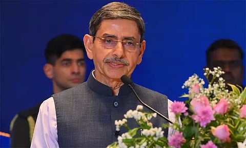 முதலீடுகளை ஈர்ப்பதில் தமிழ்நாடு பின்னோக்கி செல்கிறது: கவர்னர் ஆர்.என்.ரவி