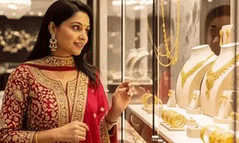 மீண்டும் வரலாறு காணாத உச்சத்தில் தங்கம் விலை... இன்றைய நிலவரம் என்ன.?