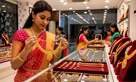 ‘ஜெட்’ வேகத்தில் உயரும் தங்கம், வெள்ளி விலை.. இதுதான் காரணமா..?