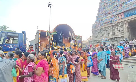 தென்காசியில் ஆதியோகி ரத யாத்திரை.. திரளான பக்தர்கள் தரிசனம்