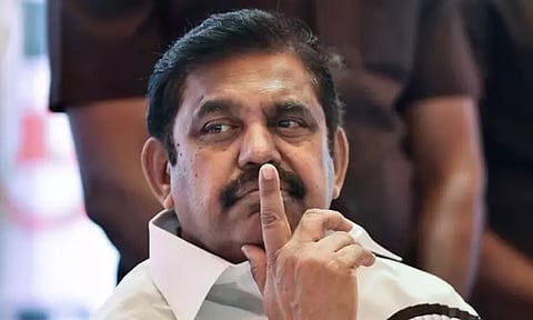 மீண்டும் கூட்டணிக்குள் டிடிவி தினகரன்.. மூத்த நிர்வாகிகளுடன் எடப்பாடி பழனிசாமி அவசர ஆலோசனை