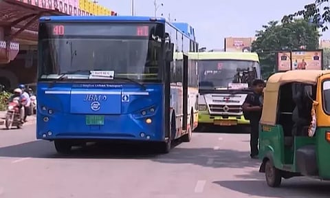 அரசு பஸ்களை இயக்க பெண் ஓட்டுநர்களை நியமிக்க ஒடிசா அரசு முடிவு