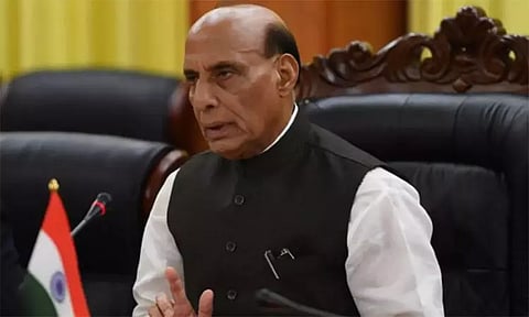 10 ராணுவ வீரர்கள் உயிரிழப்பு - ராஜ்நாத் சிங் இரங்கல்