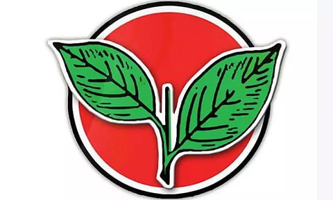 இரட்டை இலை சின்னம் குறித்த வழக்கு: டெல்லி ஐகோர்ட்டில் தேர்தல் ஆணையம் பதில் மனு தாக்கல்