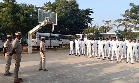 நெல்லை மாநகர ஊர்க்காவல் படையினருக்கு பயிற்சி: துணை கமிஷனர் அறிவுரை