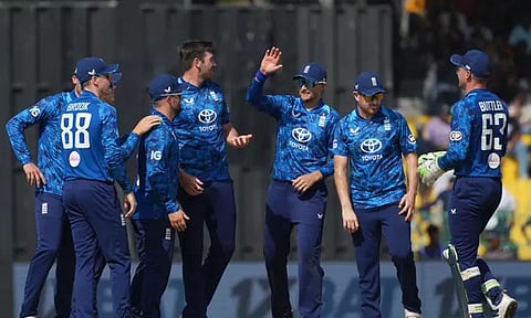 2வது ஒருநாள் போட்டி: இலங்கையை வீழ்த்தி இங்கிலாந்து அபார வெற்றி