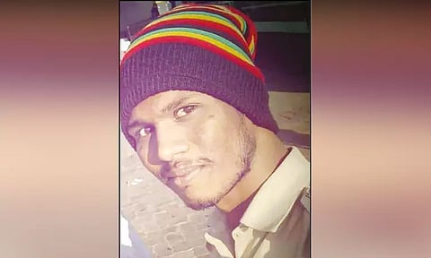 கஞ்சா விற்ற வழக்கில் கைதான போலீஸ்காரர் பணியிடை நீக்கம்