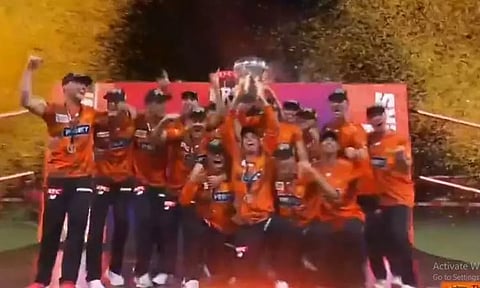 பிக்பாஷ் லீக் இறுதிப்போட்டி: சிட்னி அணியை வீழ்த்தி பெர்த் சாம்பியன்