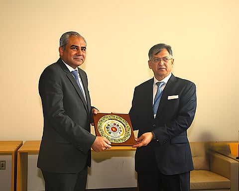 Home Minister Salahuddin Ahmed and his Pakistani counterpart Syed Mohsin Naqvi during the meeting