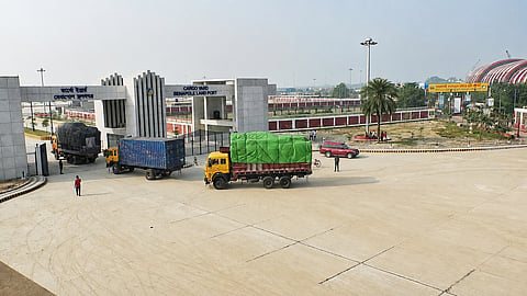 Benapole land port