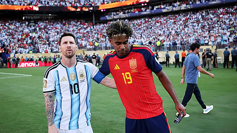 Lamine Yamal is congratulated by Lionel Messi after Spain's 1-0 win over Argentina in the FIFA World Cup 2026 final.