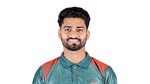 Off-spinner Aliss Al Islam.