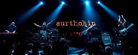 Aurthohin’s classic Oshomapto 1 lineup reunited on stage at Dhaka’s InterContinental on Friday