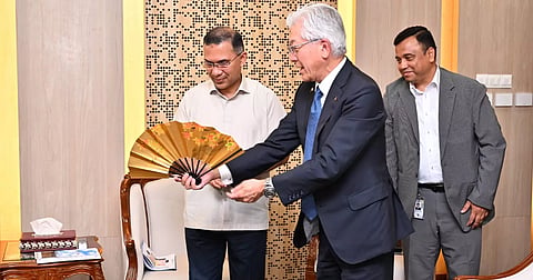 Toyota Tsusho Corporation vice-chairman Ichiro Kashitani with Prime Minister Tarique Rahman at the Secretariat on 6 October, 2026.
