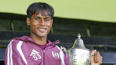 Farhaan Ali Wahid poses with the Johnny Haynes Trophy after being named Fulham’s Young Player of the Year for 2026.